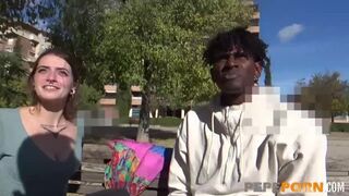 Forró amatőr csaj első interracial kalandja keményen Malafaldával a FaKings csapatával
